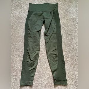 Nvgtn Contour seamless 2.0 Olive